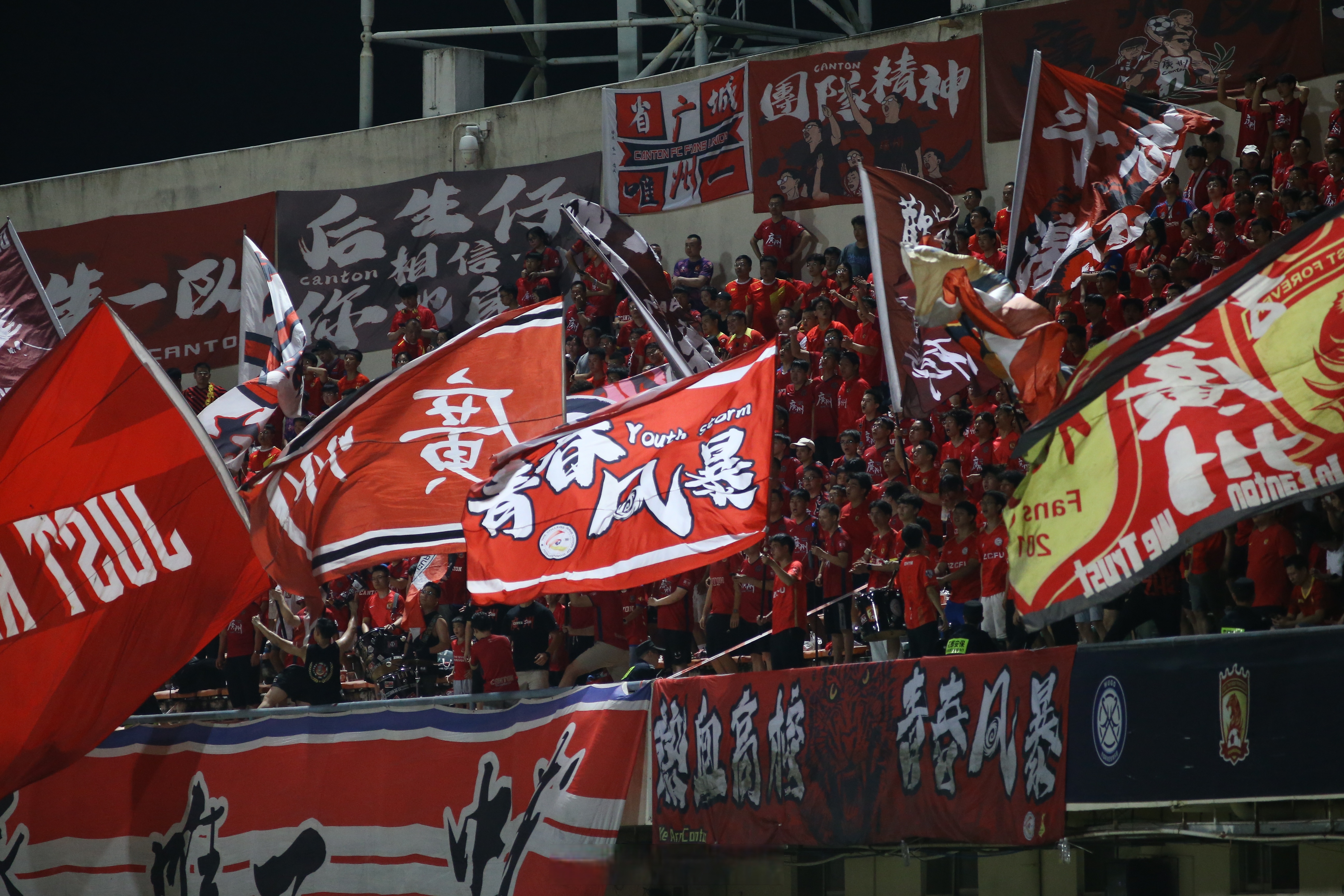 包含东南亚球队迎来挑战，胜利之路还需加倍努力！的词条