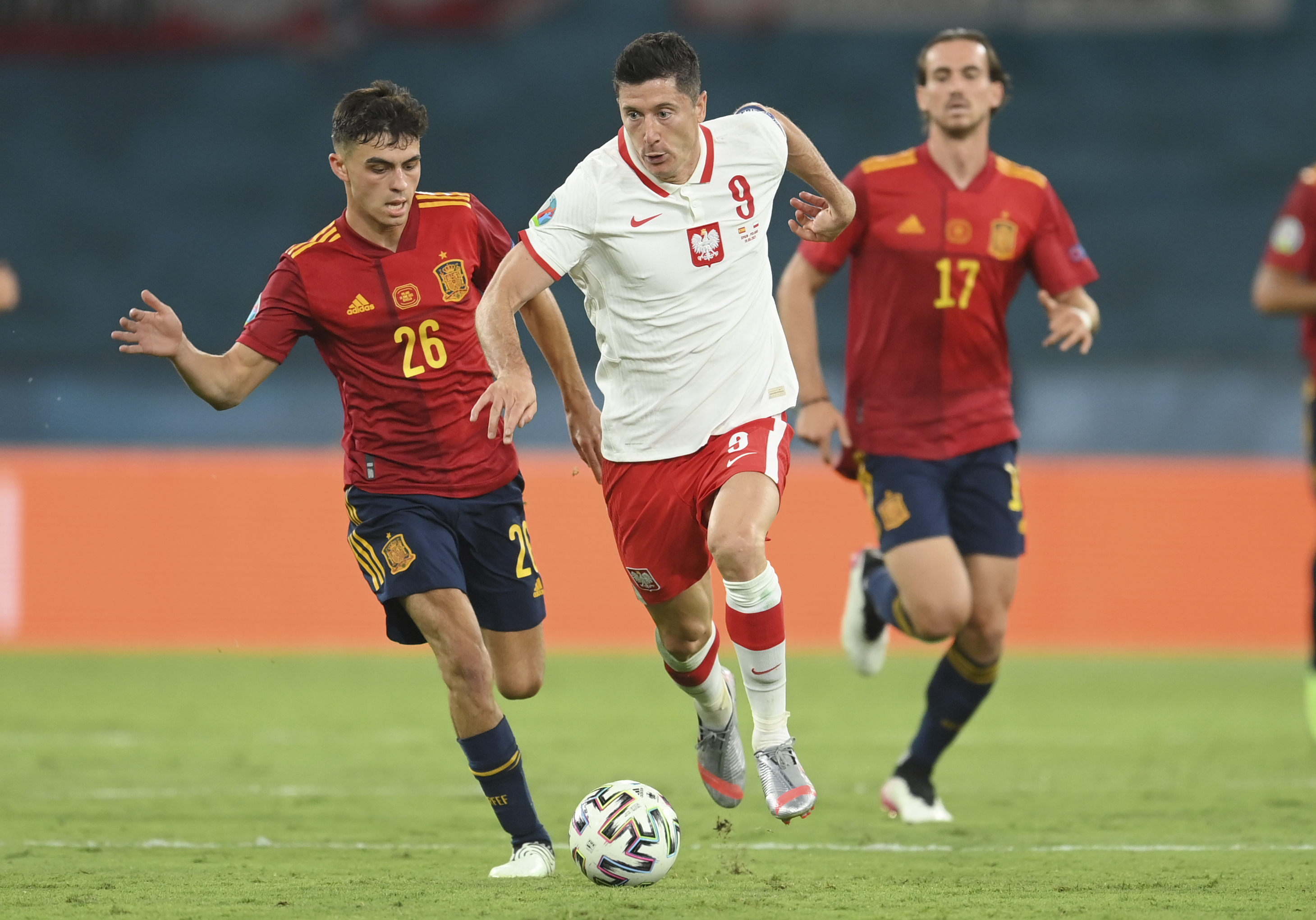 瑞典队紧追不舍,大比分胜出晋级欧洲杯八强的简单介绍 瑞典队紧追不舍,大比分胜出晋级欧洲杯八强的简单介绍