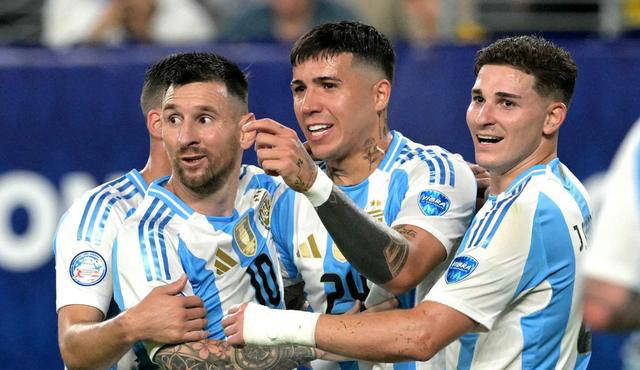 包含伊卡迪进球,阿根廷战胜智利晋级美洲杯四强的词条 包含伊卡迪进球,阿根廷战胜智利晋级美洲杯四强的词条