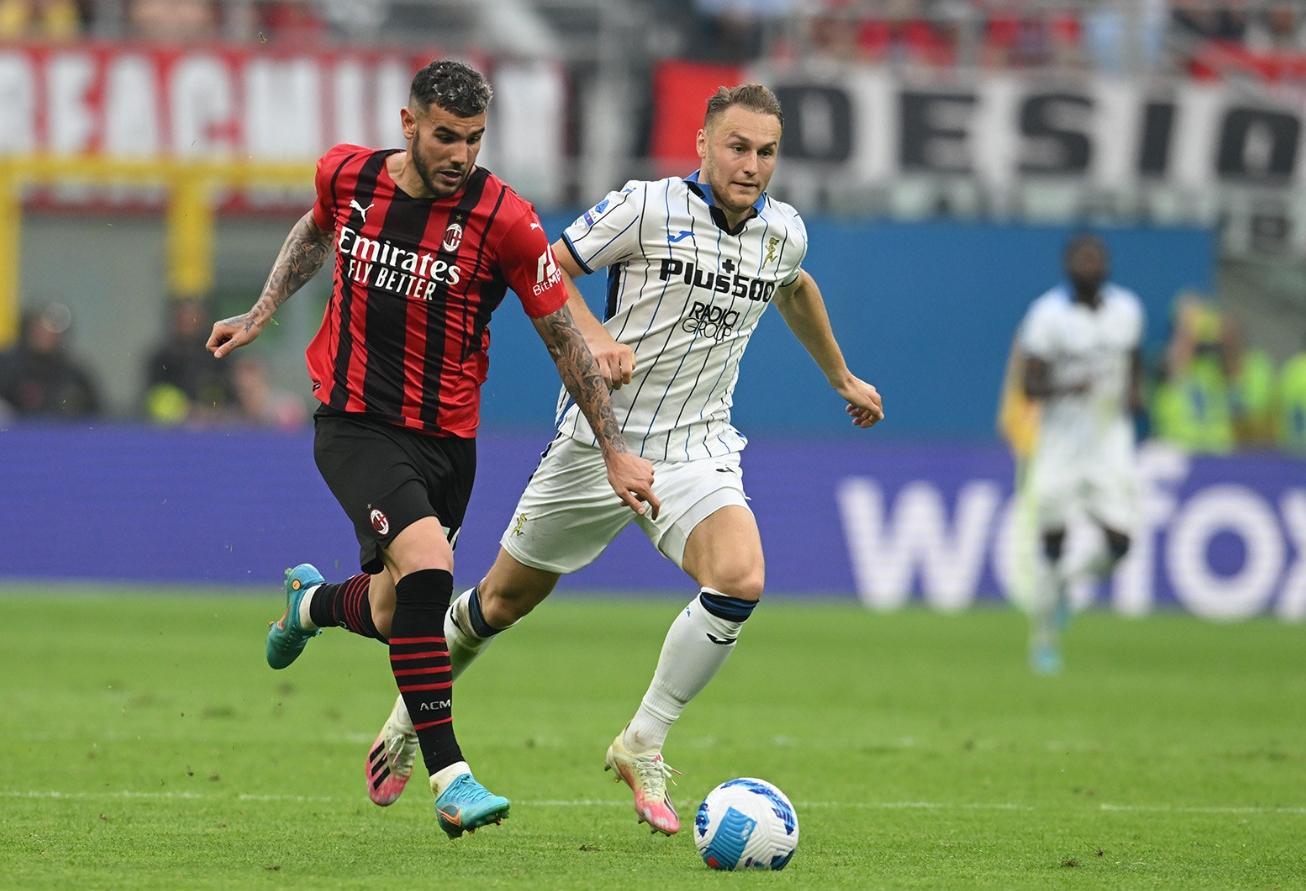 包含AC米兰中场连场进球,成为球队关键功臣的词条 包含AC米兰中场连场进球,成为球队关键功臣的词条