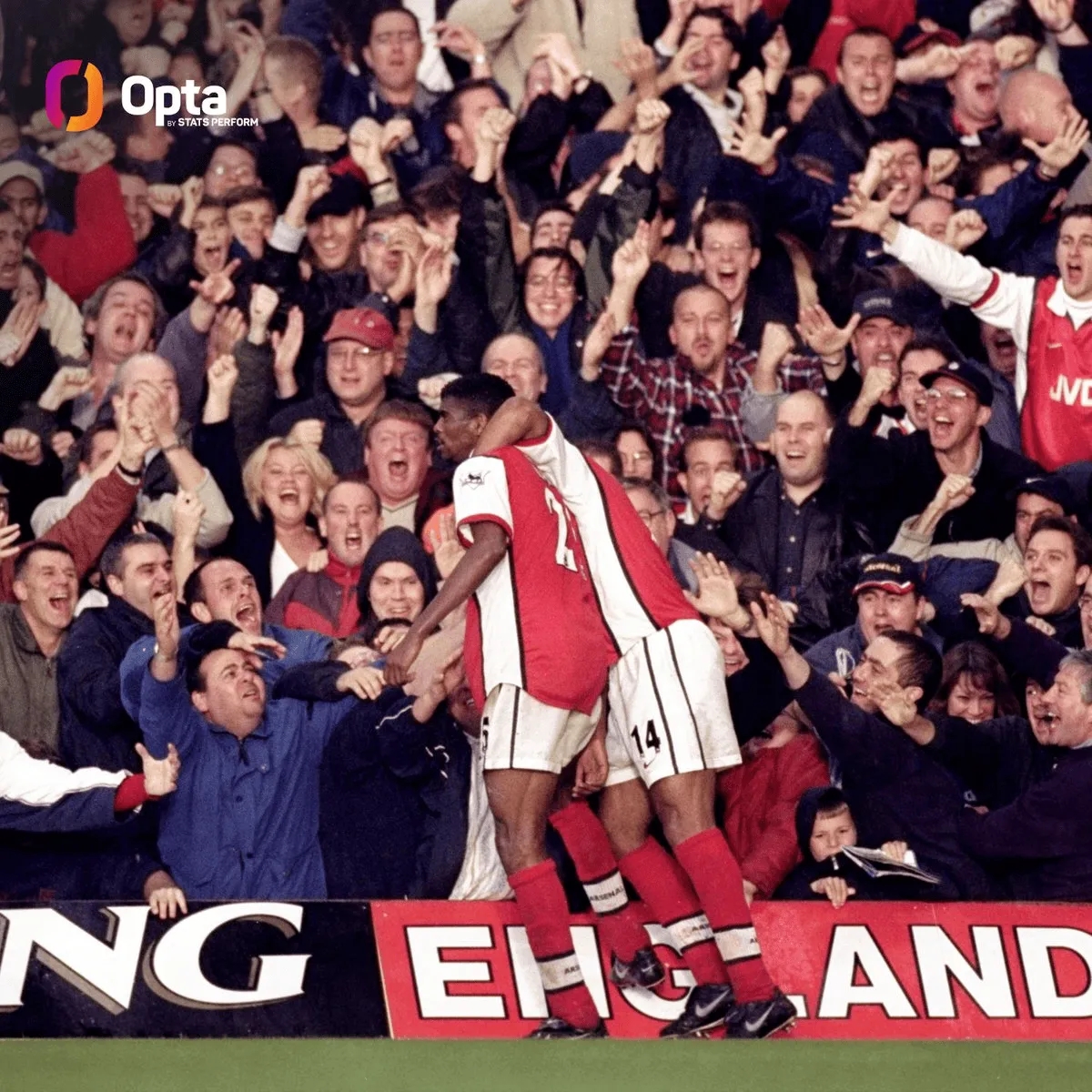 切尔西客场逆转，绝杀对手晋级下一轮的简单介绍