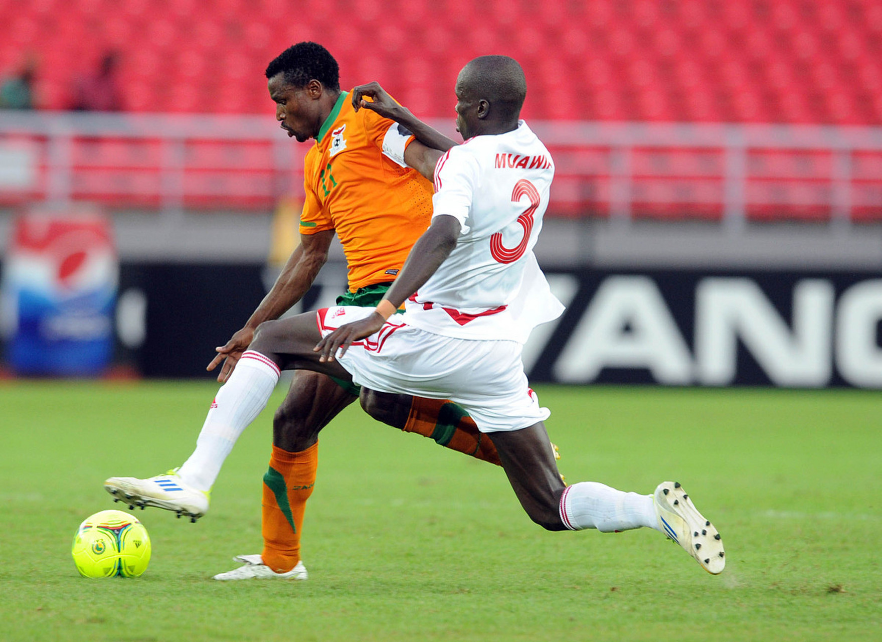 非洲队崭露头角，联赛争夺激烈的简单介绍