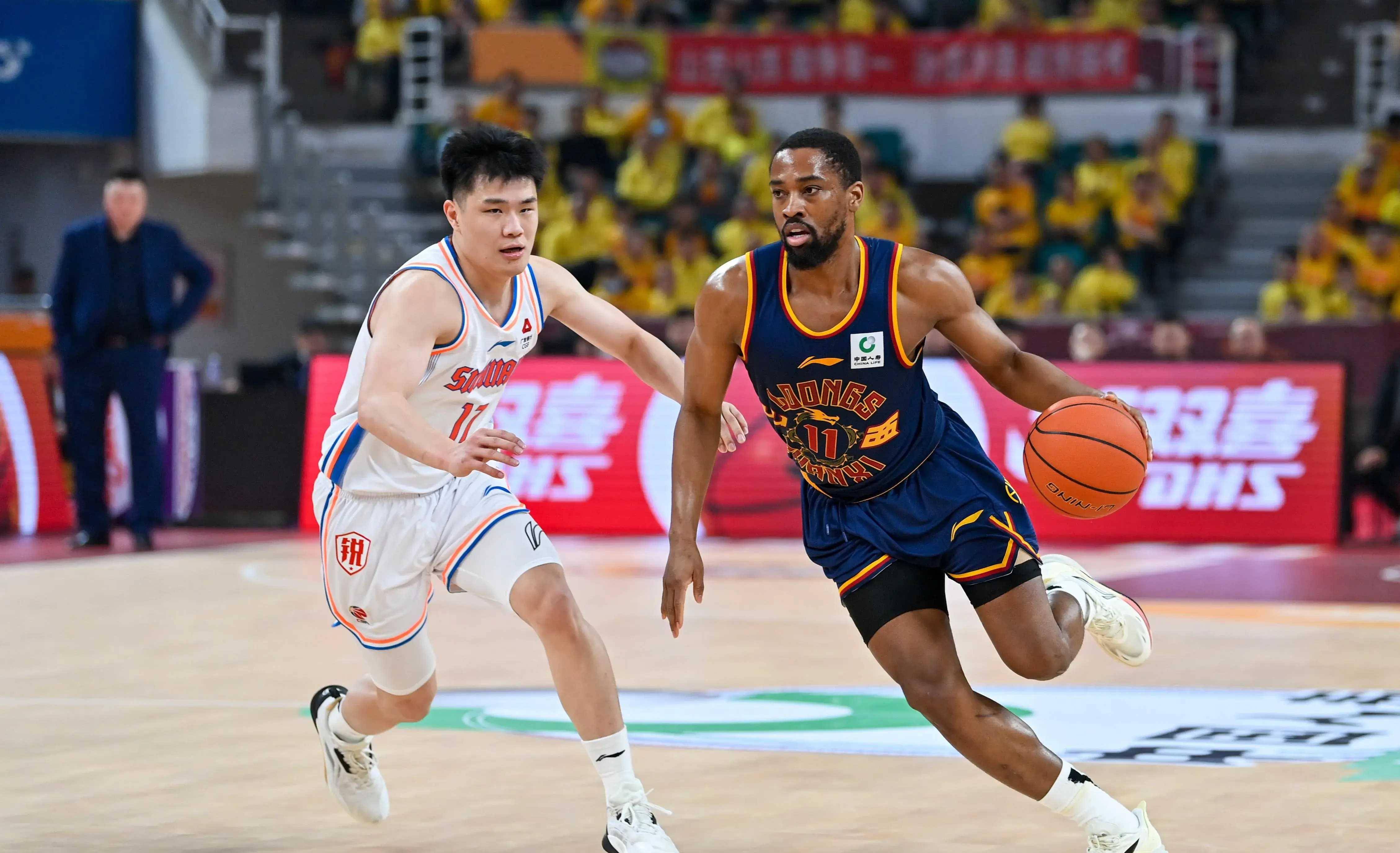 包含新疆队豪取四连胜，完美连胜势不可挡的词条