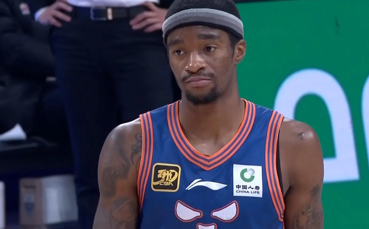 四川男篮大胜福建队，球员数据亮眼的简单介绍