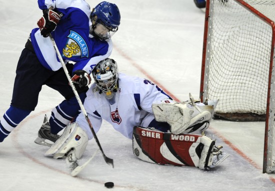 芬兰灵巧中场射门得手,为球队助力 芬兰灵巧中场射门得手,为球队助力