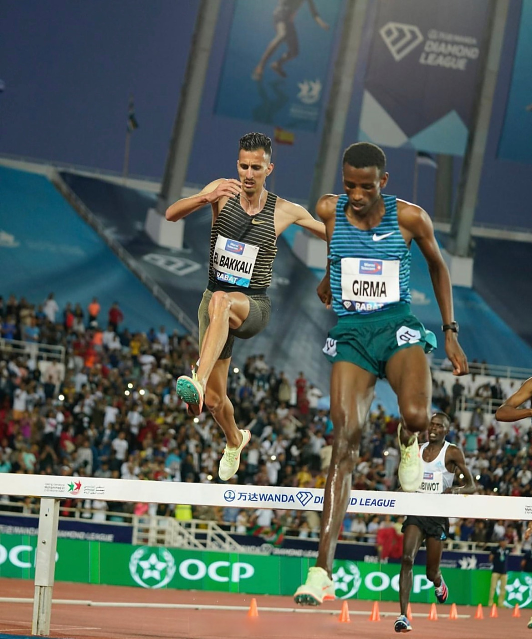 摩洛哥选手勇夺男子3000米障碍赛银牌的简单介绍 摩洛哥选手勇夺男子3000米障碍赛银牌的简单介绍