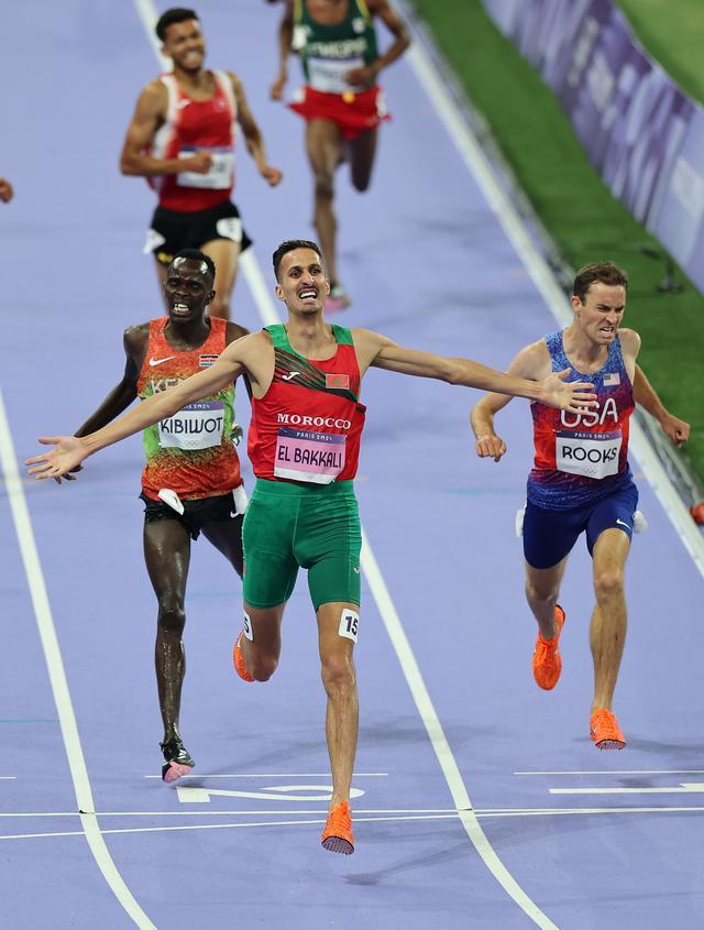 摩洛哥选手勇夺男子3000米障碍赛银牌的简单介绍 摩洛哥选手勇夺男子3000米障碍赛银牌的简单介绍