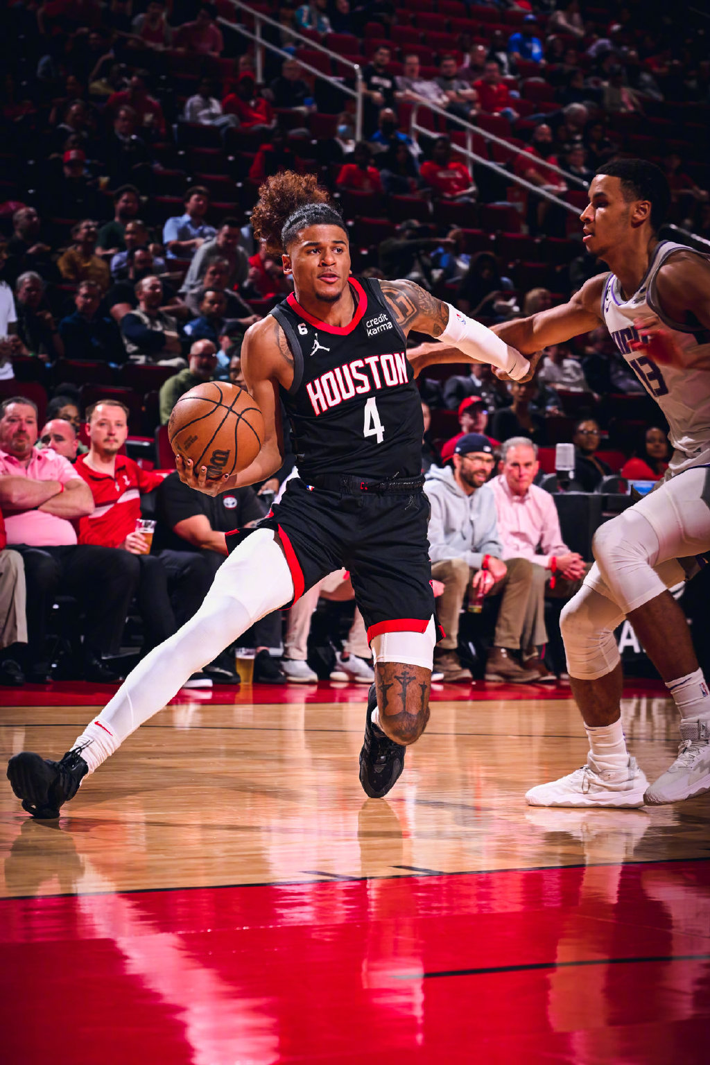 关于巴黎轻取客场胜利巩固领先位置的信息 关于巴黎轻取客场胜利巩固领先位置的信息