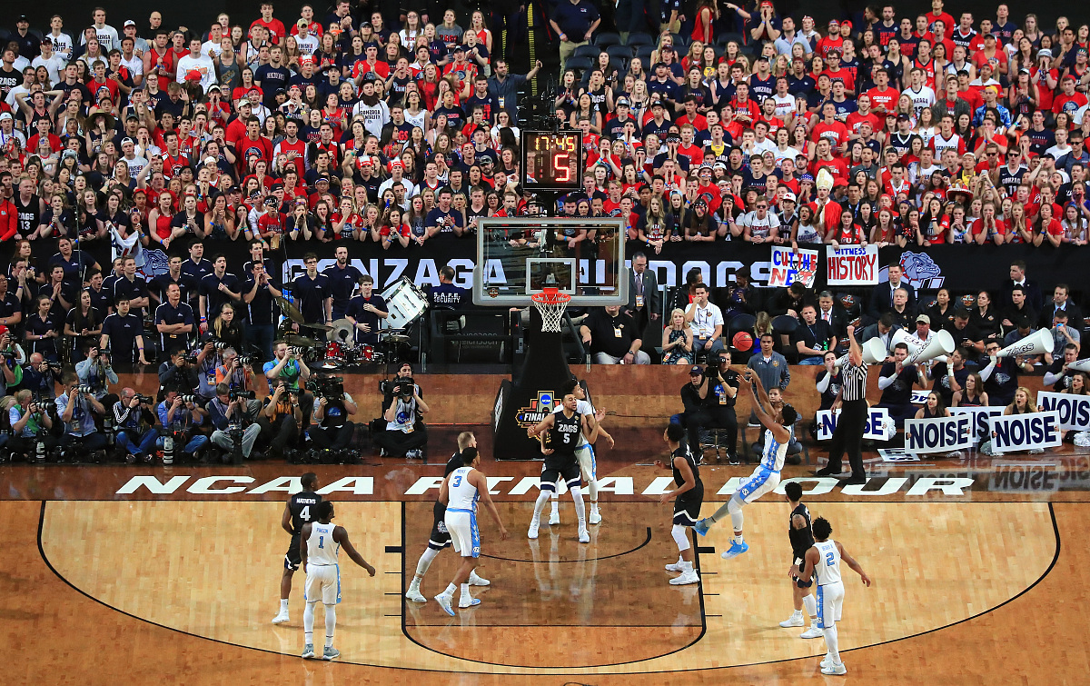 关于开拓者队客场大胜马刺,遭遇三连败的信息 关于开拓者队客场大胜马刺,遭遇三连败的信息