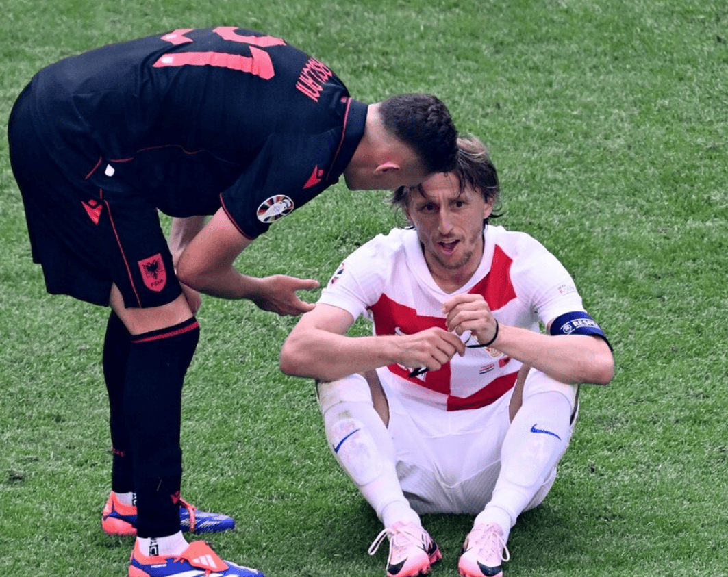 德国队在欧预赛中击败瑞士，取得关键胜利的简单介绍