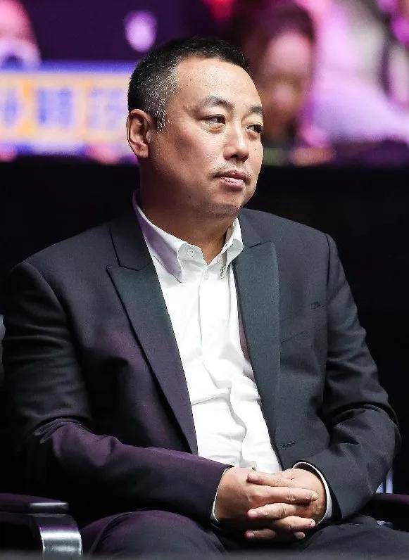 足球明星刘国梁将夺冠 足球明星刘国梁将夺冠