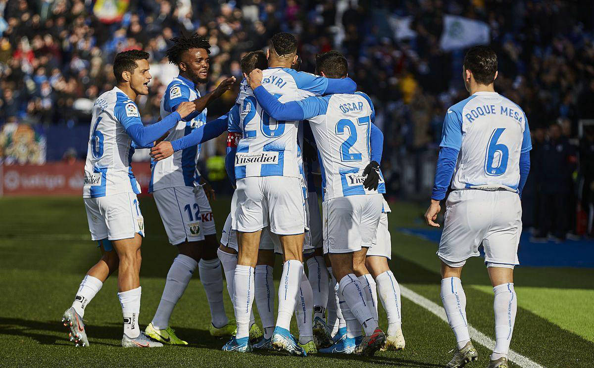 奥萨苏纳客场轻取对手，保级形势乐观的简单介绍