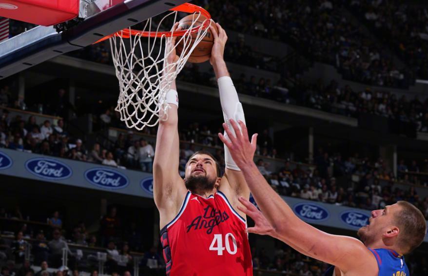 步行者客场不敌步行者,收获开门红的简单介绍 步行者客场不敌步行者,收获开门红的简单介绍