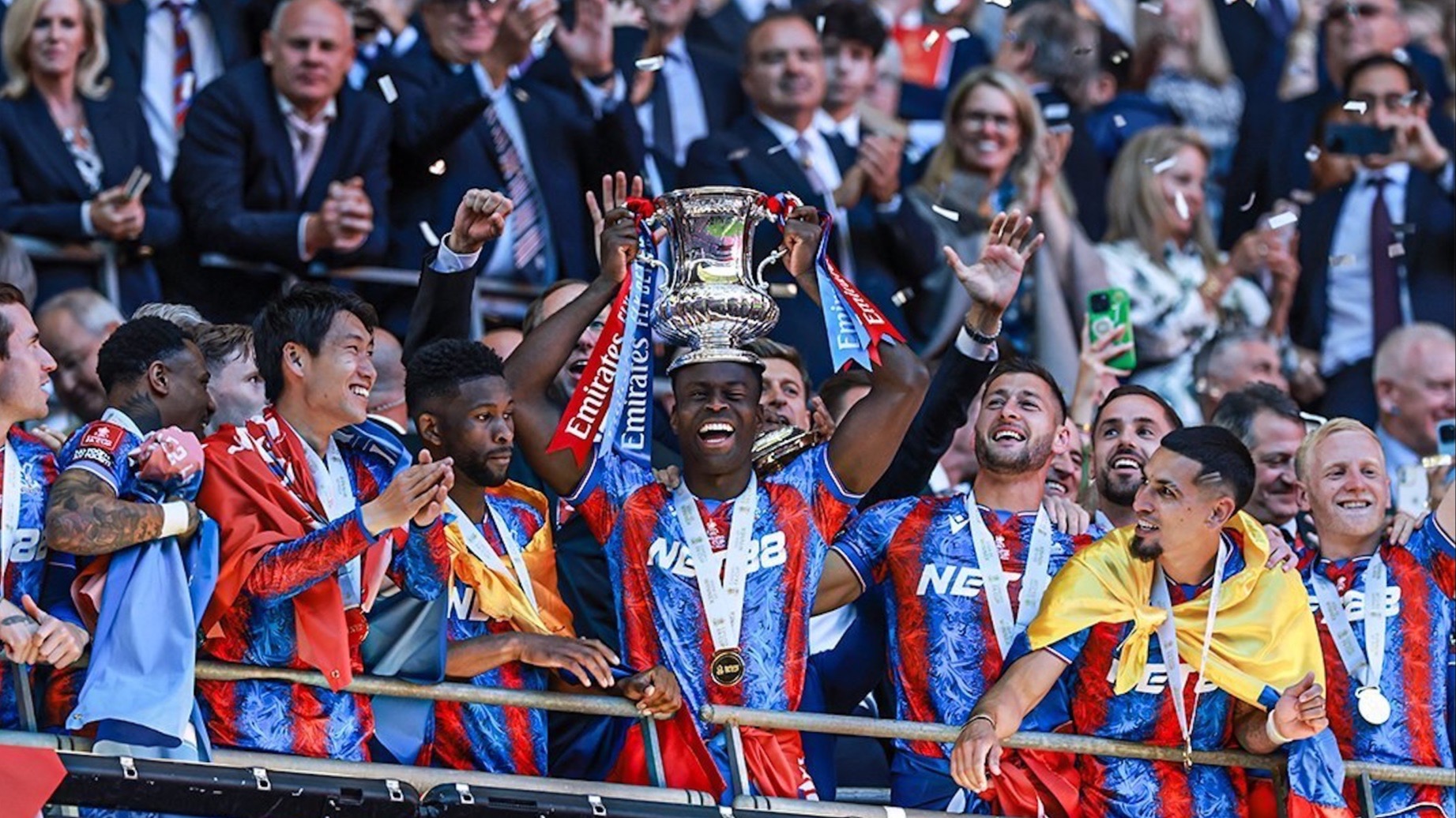 水晶宫客场逆转击败对手,保级希望再度重焕光芒 水晶宫客场逆转击败对手,保级希望再度重焕光芒