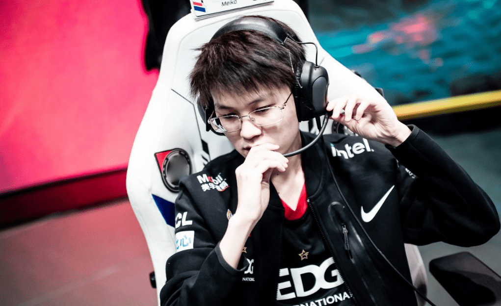 TL力克100T，Xiaohu拿下关键大龙入围赛2:0（北京）