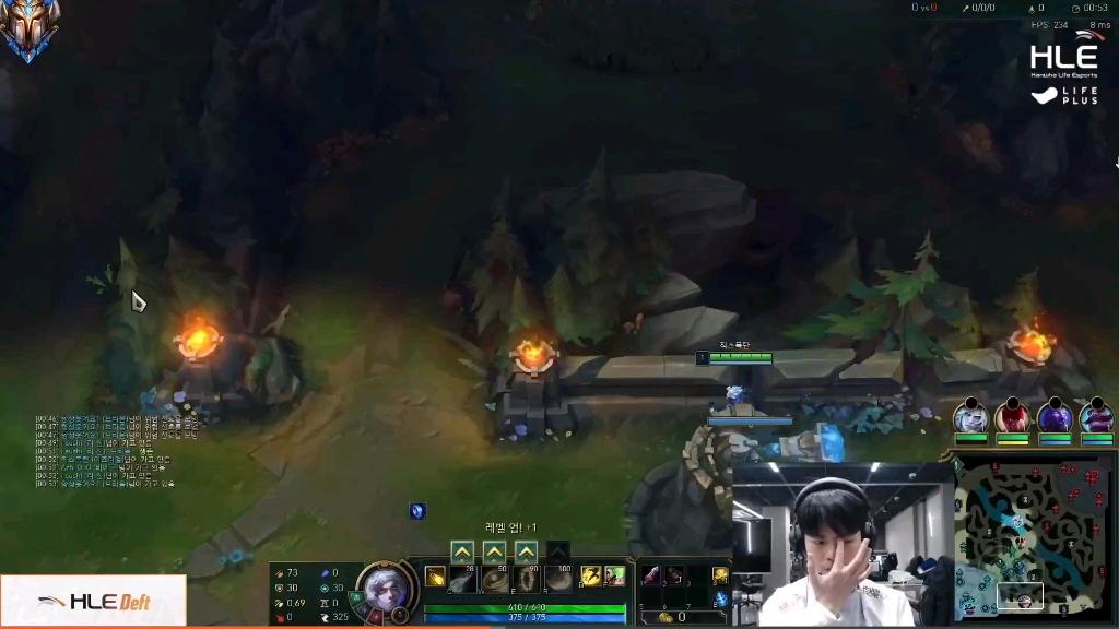 KT横扫HLE,Deft打出惊人五杀八强赛3:1(北京) KT横扫HLE,Deft打出惊人五杀八强赛3:1(北京)