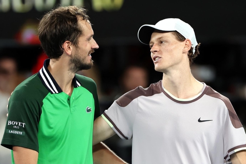 澳大利亚网球队碾压欧洲网球队，梅德韦杰夫关键制胜的简单介绍