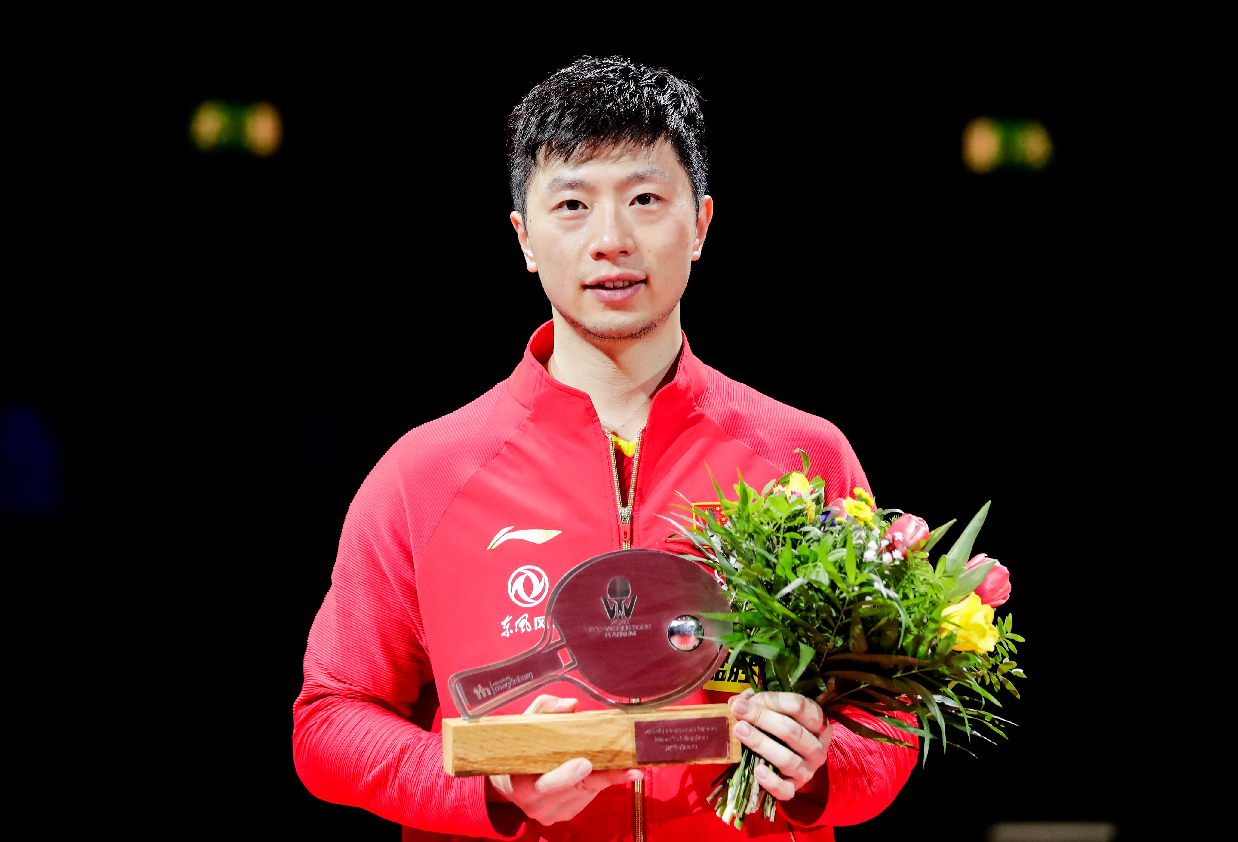 包含日本乒乓球队绝杀英国乒乓球队，许昕高光表现的词条